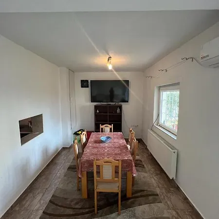 Apartment Saray House