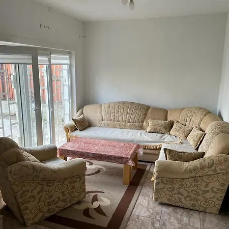 Saray House Apartment *